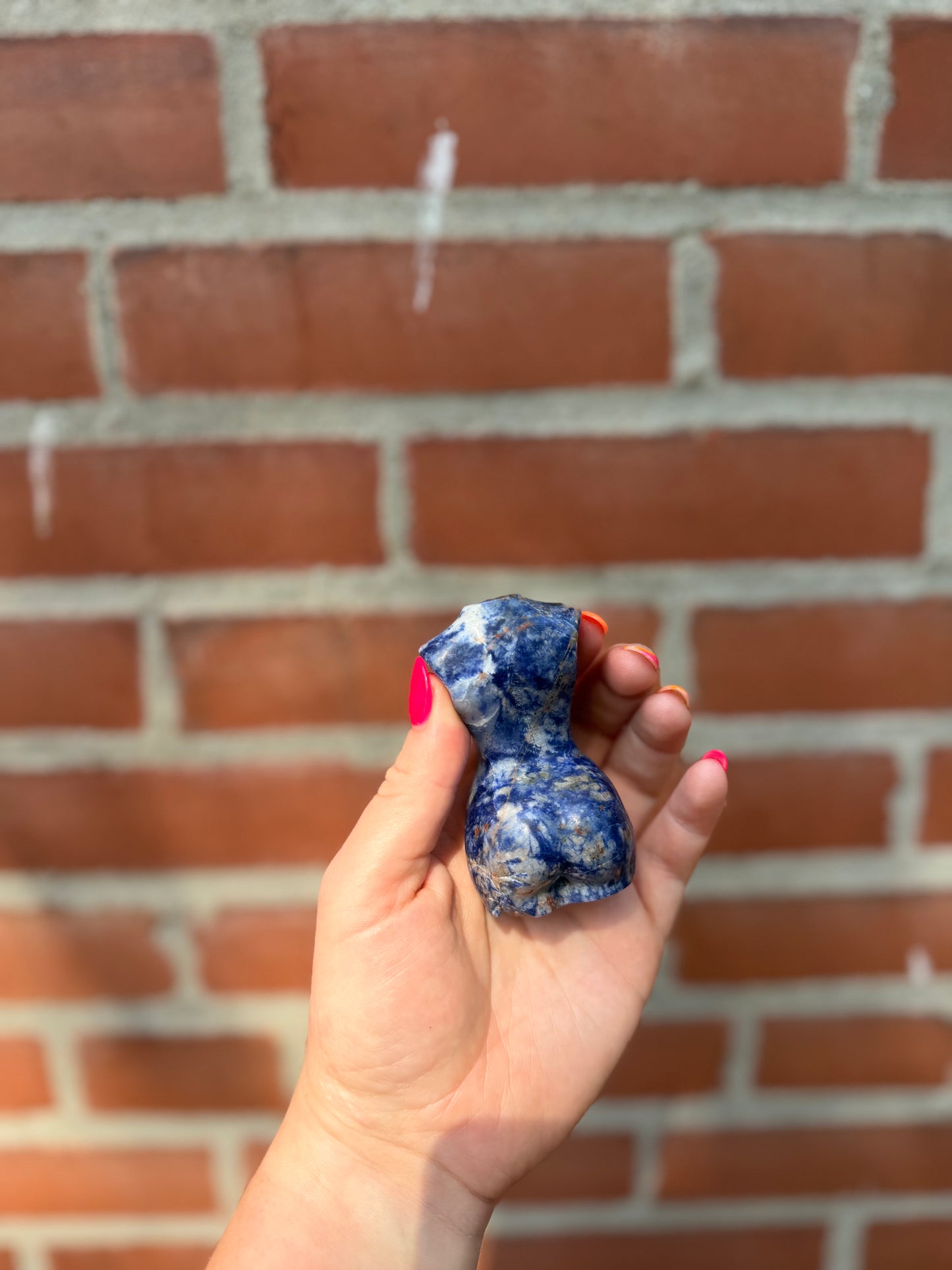 Sodalite Manifestation Body