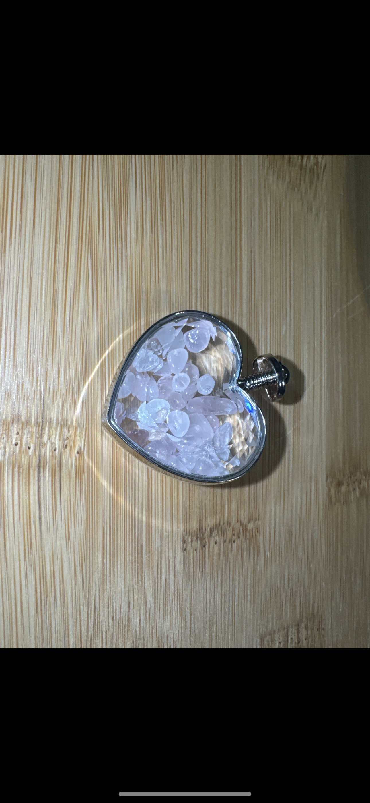 Beveled Glas Heart Pendant with Rose Quartz Chips