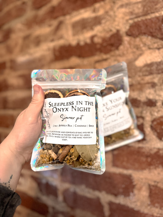 Sleepless in the Onyx Night Simmer Pot